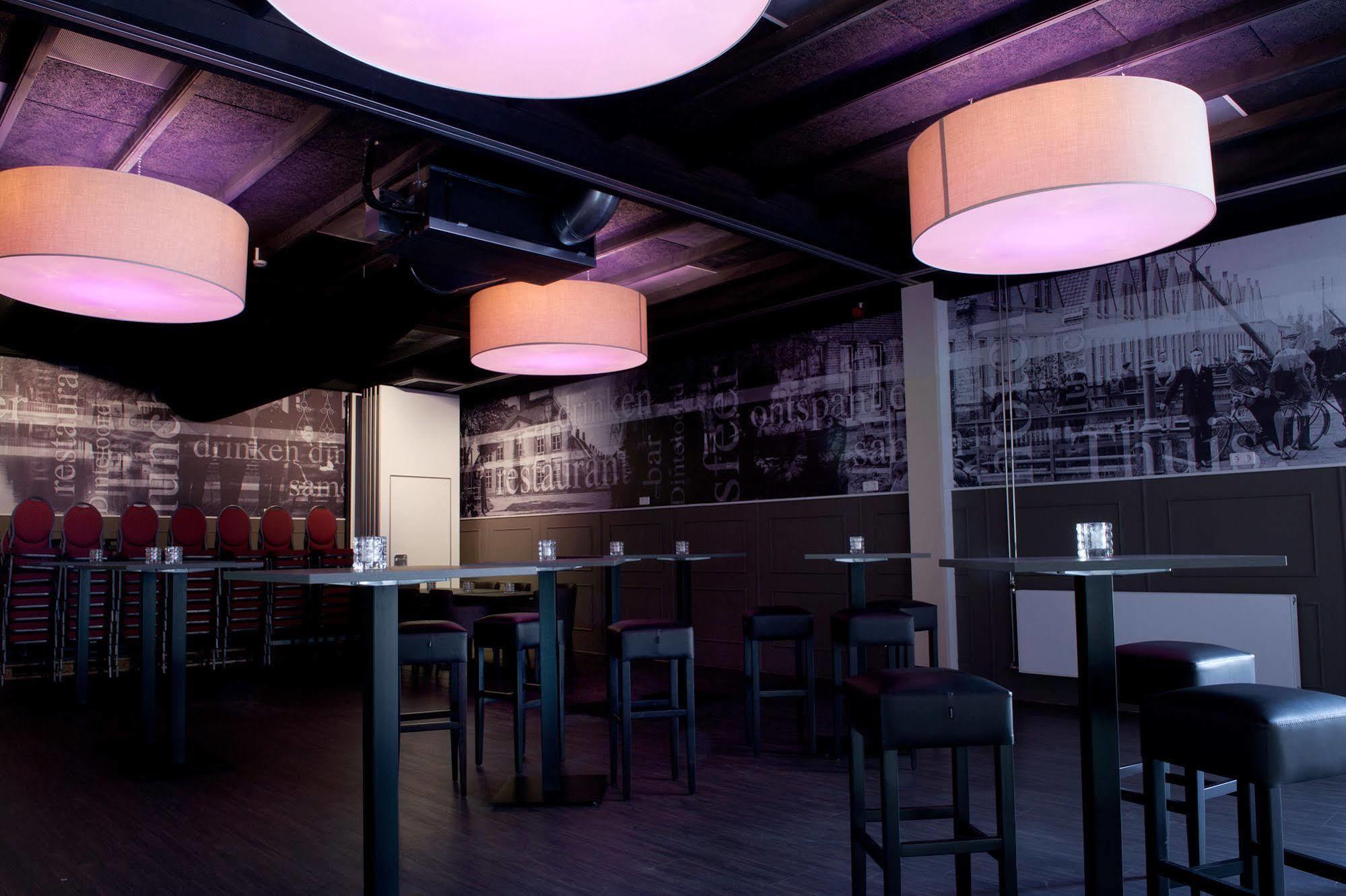 Hotel-Restaurant Thuis! Dinteloord Екстериор снимка